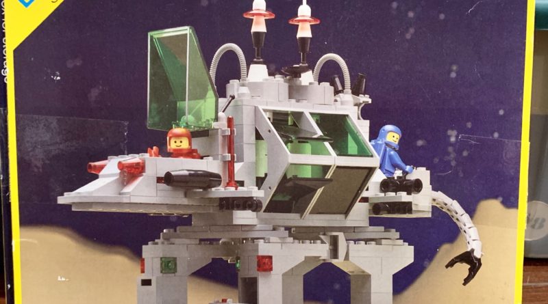 lego alien moon stalker